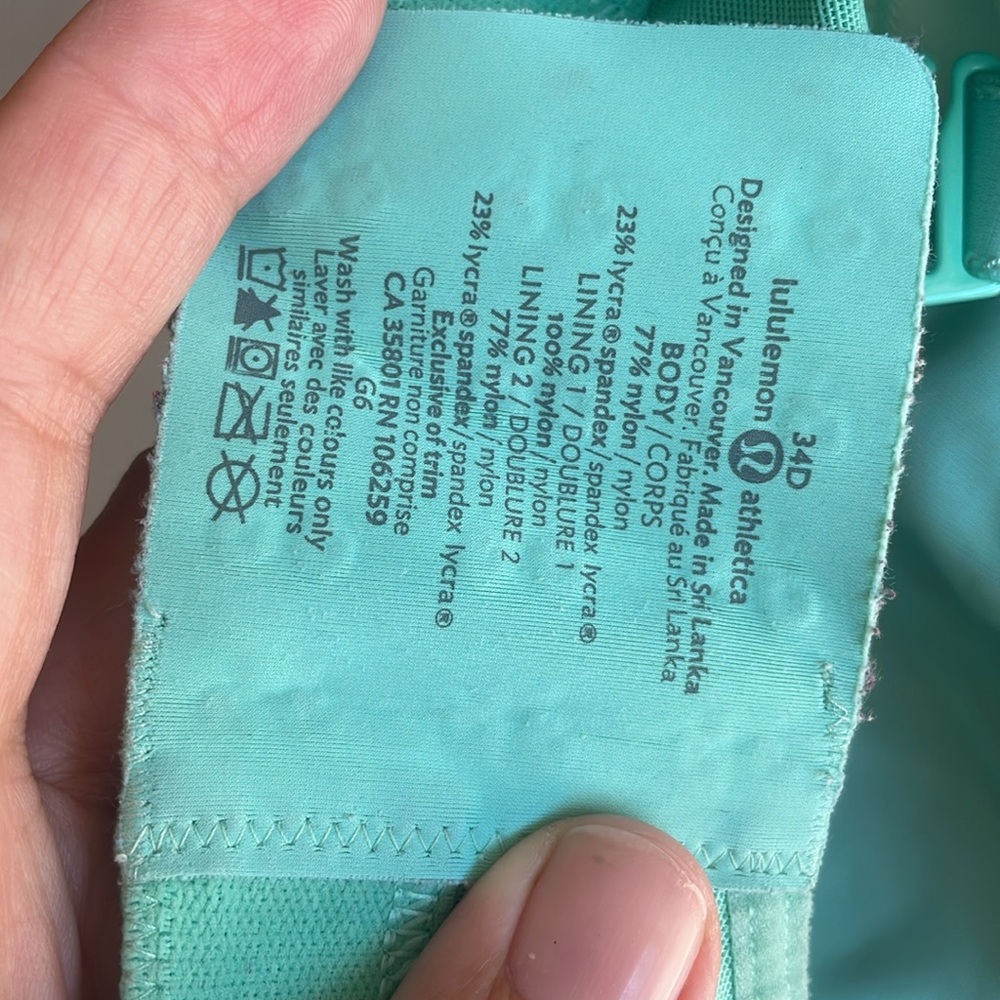 lululemon ta ta tamer turqouise 34D VGUC - Picture 6 of 11
